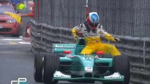 RETIREMENT Lopez stops on the track - 2005 GP2 Round 3 Monaco