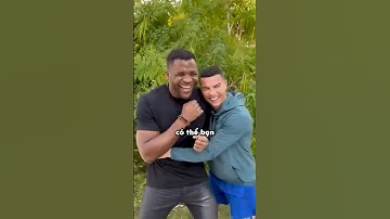 Tại sao Ronaldo làm vậy?😳