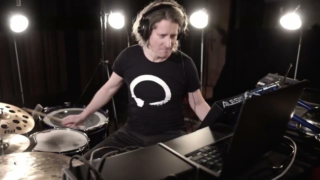 official teaser BIRDSZ - new album ego_D (by Jens Düppe)