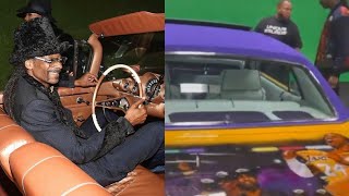 Snoop Dogg Gifted A Lakers Lowrider With Kobe Lebron Mural On His Birthday