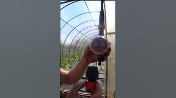 Капельный полив в теплице с таймером🔥/Подробный монтаж капельного полива на 90 растений 😀👍