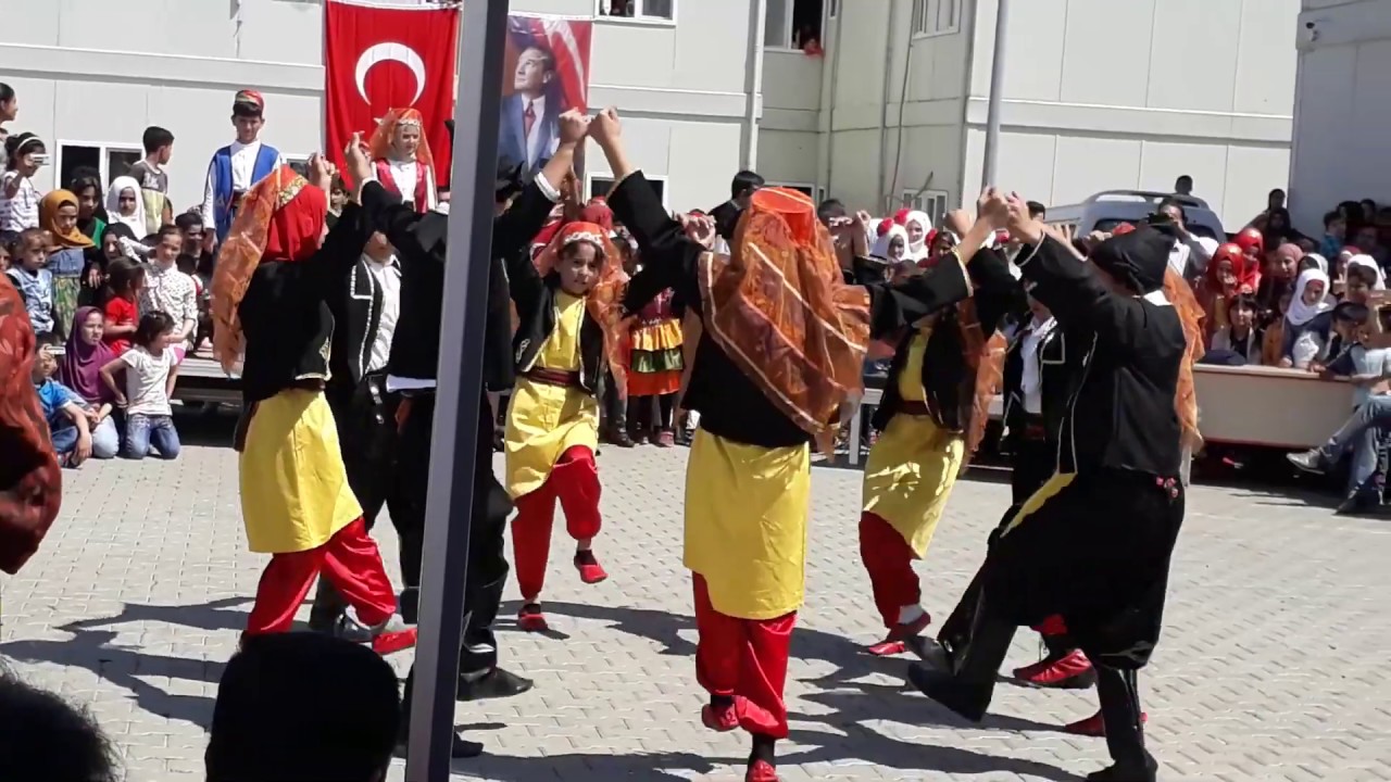 احتفال في تركيا  عيد الطفل في مخيم كهرمان مرعش عام 2018