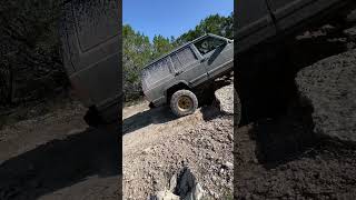 Jeep XJ climbing at @hiddenfallsadventurepark and camera man failing #automobile @caegan1