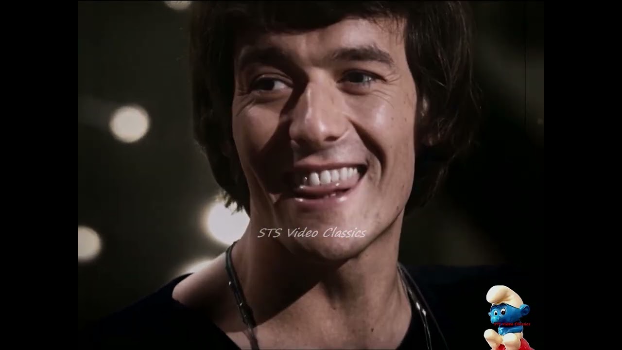BUS STOP 📀 The Hollies {DES Stereo} Summer 1966 - YouTube