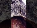 صنم محفور على مغاور البراخة في قرية السلطان يعقوب
