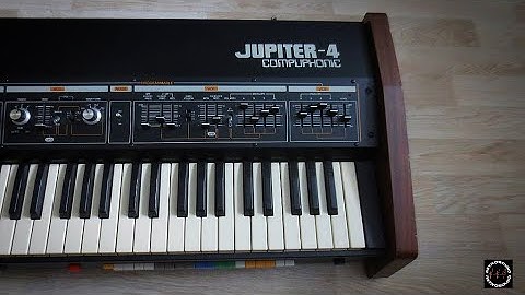 Experimental Sounds with the Roland Jupiter-4 Analog Synthesizer (1978)