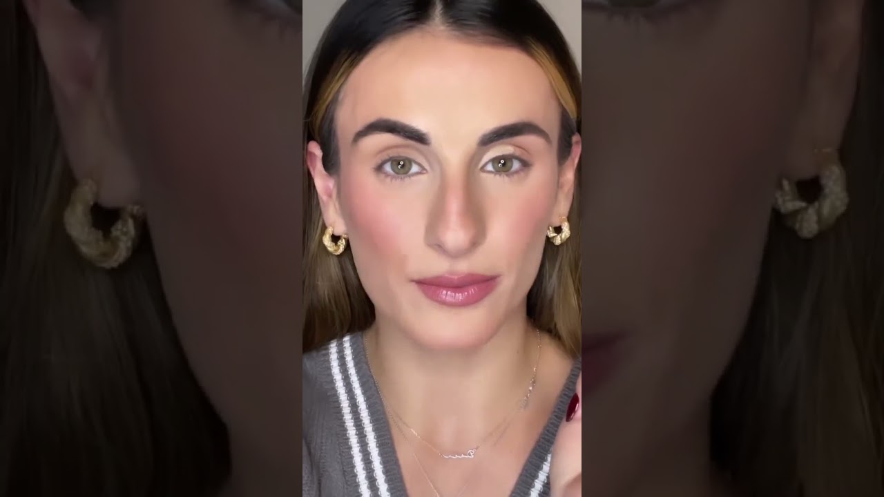 How To Use an Eyeshadow Stick w/ 