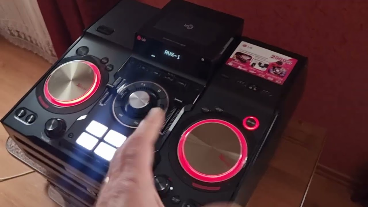 Краткий обзор музыкального центра LG 9740