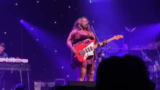 Yola "Diamond Studded Shoes" live at The Ryman Nashville.