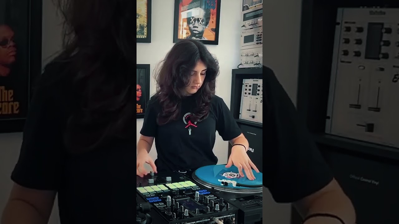 YouTube에서 BEAST MODE 🎚️🔥 #scratch #dj #turntable #vinyl #hiphop #scratching #scratchdj #realdj #djing 보기 YouTube에서 BEAST MODE 🎚️🔥 #scratch #dj #turntable #vinyl #hiphop #scratching #scratchdj #realdj #djing 보기