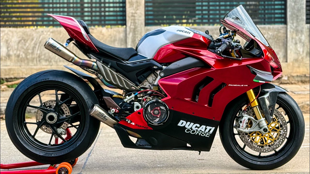 Ducati V4S 2018 รถหล่อ มีทรง พร้อมลั่น ใครหาอยู่ไม่ควรพลาด 