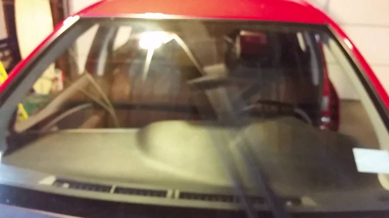 20122016 Toyota Yaris Testing Windshield Wiper Arm After Changing