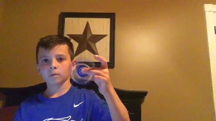 Spinning a fidget spinner for 30 minutes straight