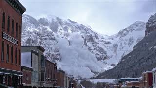 Massive avalanche in  captured in Telluride Colorado on camera screenshot 5