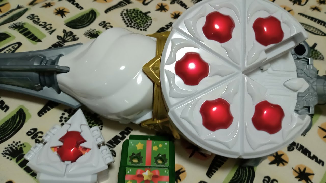 どこぞのドクターが好きそうなのとプレゼントBOXゴチゾウ DXガヴホイッピア&ケーキングゴチゾウ＋ブシュエルゴチゾウ開封