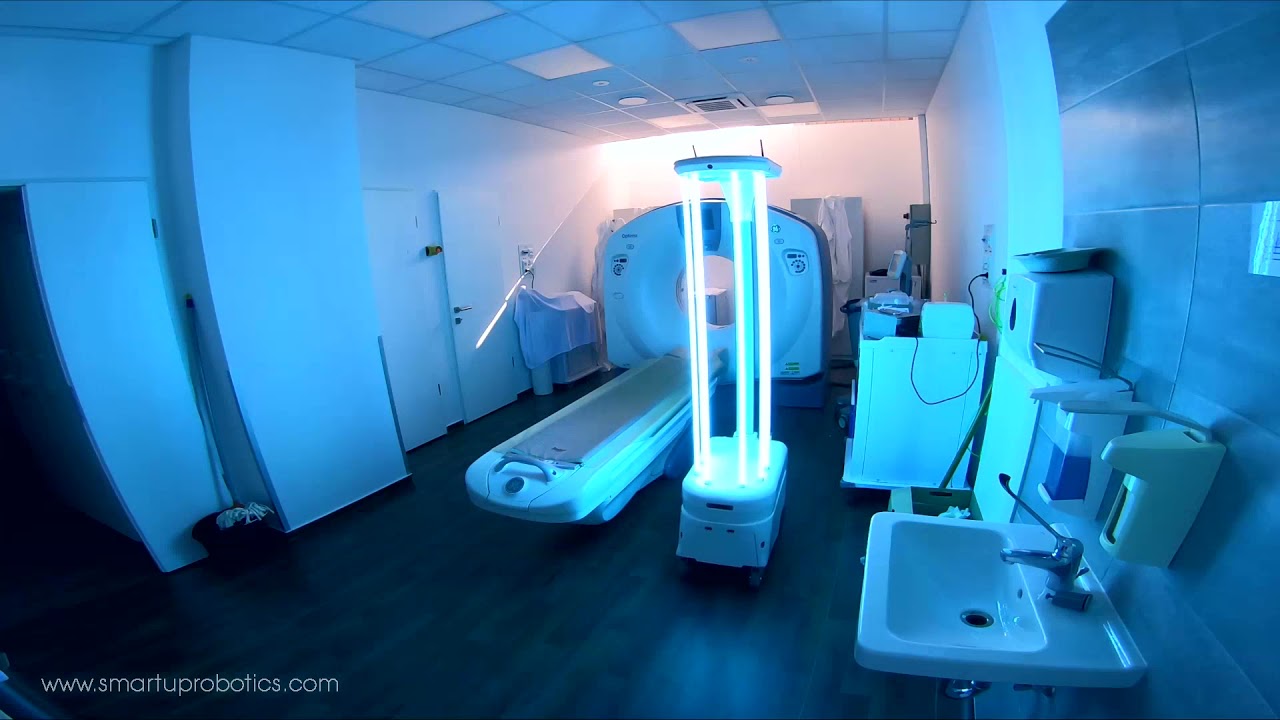 ViroFighter önjáró UV-C fertőtlenítő robot