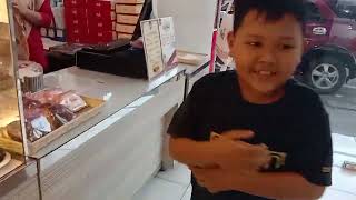 Beli Kue Ultah Zhafran ke-7 di Dea Dampit