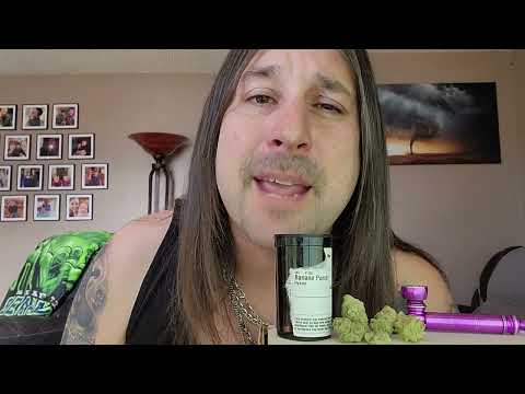 Dan's 420 Chronicles - Banana Punch / Weed Review [Live] 4/8/22