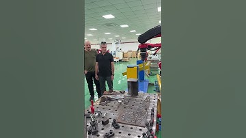 Welding robot. #weldingrobot #industrial robot #factory    #sixaxisrobot