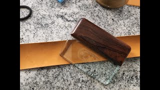 Using a Glass Slicker in Leathercraft a 2 minute tool tip