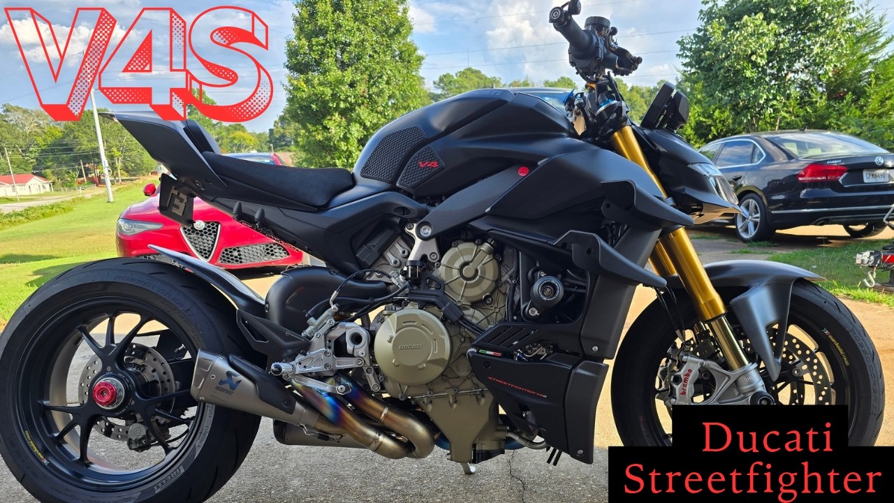Meet Stella... My Ducati Streetfighter V4S