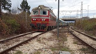 БВ 2602 с локомотив 44 192 и поздравче минава преди гара София