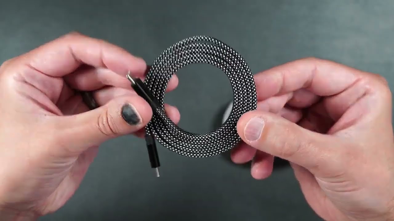 Tangle-Free Bliss: The Magic of Magnetic Data Cables