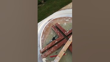 Elliptical panel mould made with a trammel