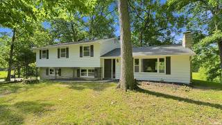 608 E Till Road, Fort Wayne, IN, 46825 Tour - $405,900