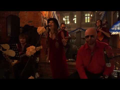 Обними Кита - Ко мне. 10.01.2018 Кафе "Стакан"