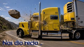 Le pegó al camión corriendo y lo quebró ….