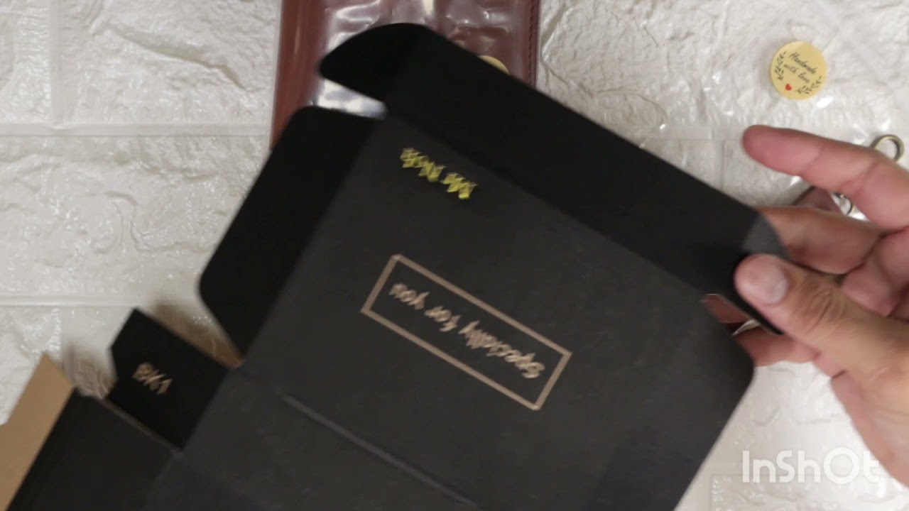 Handmade Leather wallet simple packaging process