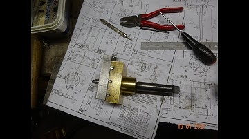 Tailstock taper turning attachment