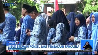 Download lagu Aparat Sipil Negara Sibuk Main Ponsel saat Upacara Kesaktian Pancasila - SIS 01/10