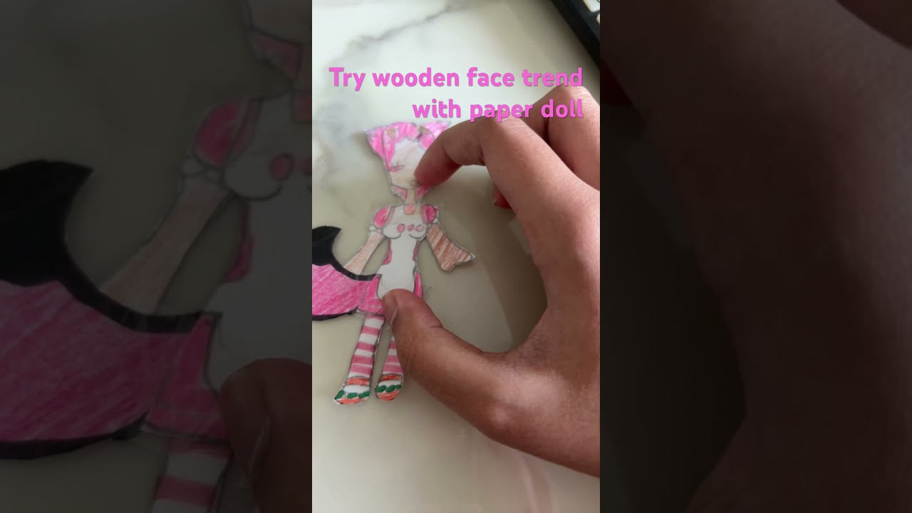 Trying the wooden face trend with paperdoll since i don’t wanna do it with my face