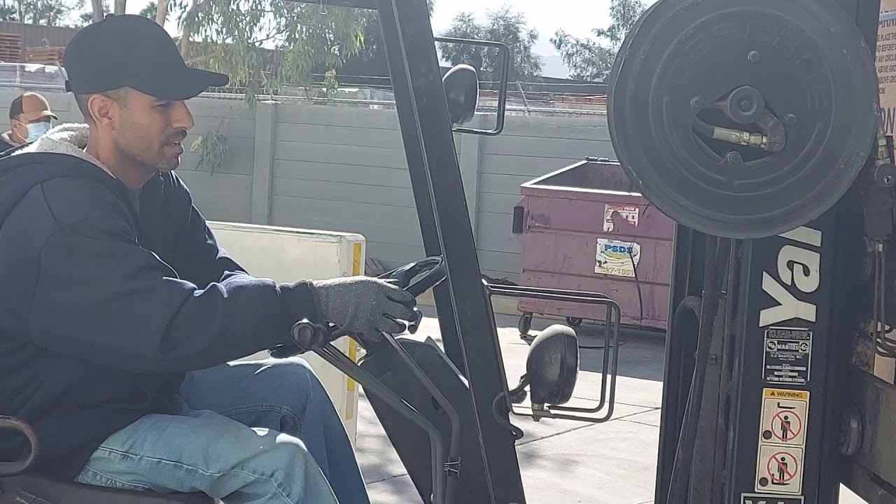 auto glass distributor palm springs CA YouTube