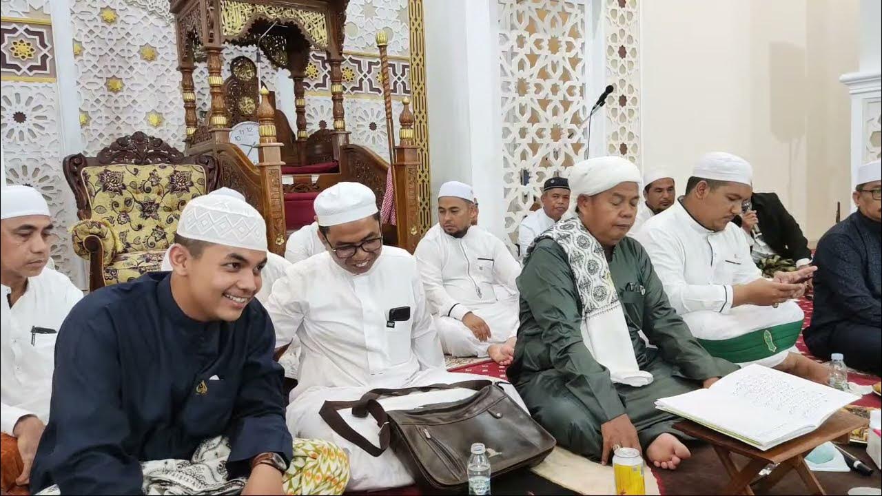 Ceramah agama кто такой. Ceramah agama. Ceramah agama. Устаз. Ceramah agama.