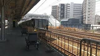 JR京都線 223系2000番台 新快速 通過