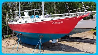 UNBELIEVABLY CHEAP STEEL Ketch W/ An Interior That&#39;ll SHOCK YOU [Full Tour] Learning the Lines