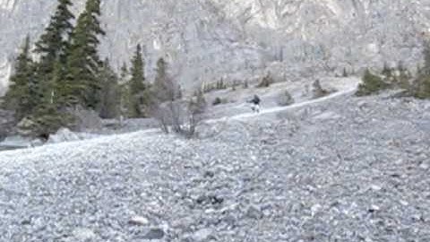 Mount Yamnuska scree run: Christian Ravary