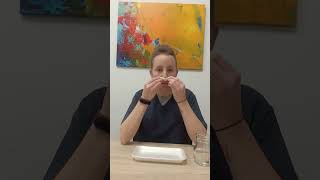 Hidratación con gasa para párkinson #logopedia #parkinson