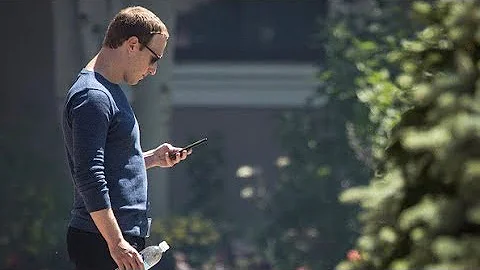 Facebook insiders say Zuckerberg and Sandberg are ...