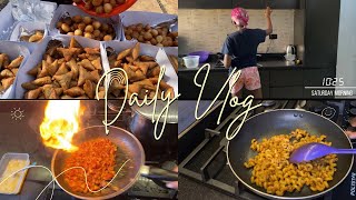 DAYS IN THE LIFE OF A WIFE, MOM &  BUSINESS WOMAN | HOW I MAKE SMALLCHOPS/PACK AN ORDER WITH ME.