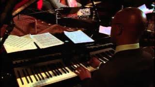 Orrin Evans Trio - Autumn Leaves