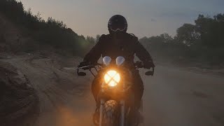 ИСТОРИЯ ОДНОГО МОТОЦИКЛА // Suzuki GSF 600 Bandit. Путешествия, кастомайзинг, билет в моменты