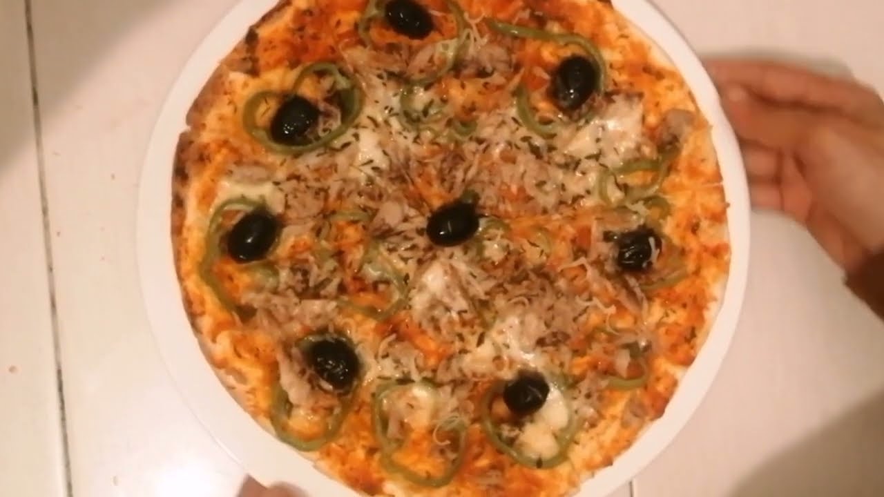 بيتزا💕💕سهلة بدووووون عجين 😘