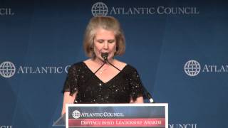Susan Cabiati Introduces Anders Fogh Rasmussen At 2013 Distinguished Leadership Awards