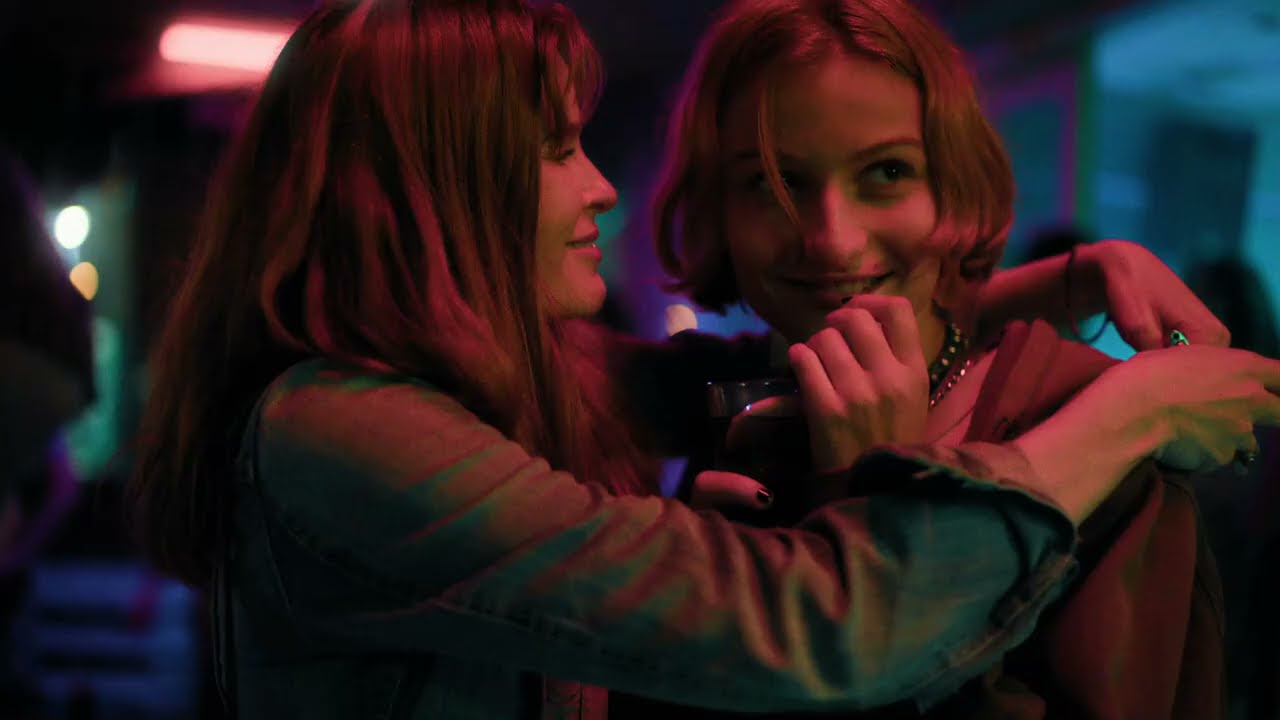 Why That Lakeside Reunion Left Theater Audiences Weeping