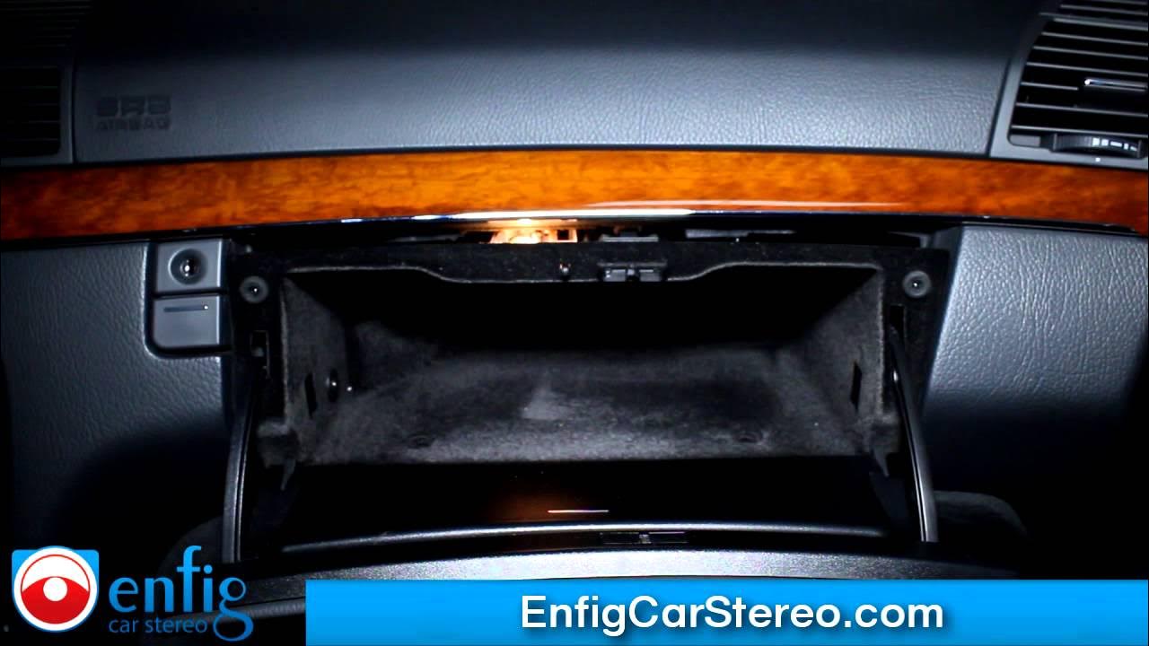 Где находится аукс вход мерседес w 220