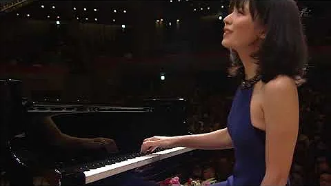 Grieg Piano Concerto in A minor Op. 16 - Alice Sara Ott